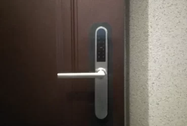 klamka do apartamentów klamka na pin, montaż klamki na pin